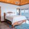 Beautiful 3 story 8,000 sq ft Oceanside Mansion - Nevis