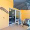 Casa Nobre 2BDR - 4 mins walk Train Station - Pool - Patio - Quiet