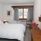 Chalet apartment with whirlpool