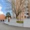 Ferrara Biscay Bay Apartment with balconies