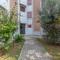 Ferrara Biscay Bay Apartment with balconies