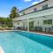 Ultimate Vacation Retreat heated pool & Mini Golf L63