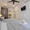 Rooms at Mansion One, Shared Apartment Only - George Town