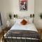 Large, Bright and Spacious 3 Bed Flat in London - 伦敦