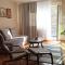 Community Park Apartment