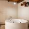 Tingjian Musu Private Soup Design Homestay - South Gate of Wuzhen Xizha Scenic Area
