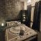 2 bedroom house, Tunstall, Stoke-on-Trent.