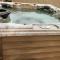 Phoenix Home with heated pool, desert views & hot tub - Anthem
