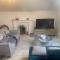 Top Floor. Top Notch. Tranquil Treat. Stone's throw from Thames. - ميدينهيد