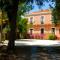 Villa Bonaccorso - antica e maestosa villa con piscina ai piedi dell’Etna