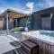 Olive Living Suites by HOUSY HOST