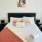 Urban Chic Retreat near Crown w/ Free Parking