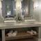 Two on Milner - OAK TREE COTTAGE - Stylish open-plan Guesthouse in Rondebosch