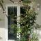 Two on Milner - OAK TREE COTTAGE - Stylish open-plan Guesthouse in Rondebosch - 开普敦