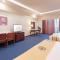 Sunlake Waterfront Resort & Convention