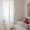 The Best Rent - Bright flat near San Pietro