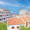 Bonito apartmento en Garden City con piscina climatizada