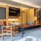 BaseCamp Hotel