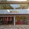 BLINGS - Rajkot
