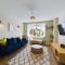 Stones Throw - stunning house, mins from beach and dogs welcome