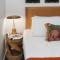 Eclectic on Degraves St A High-End Heritage Abode