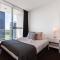 City View Chic in South Yarra with Parking