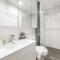 Nicholson's Nest - A Balcony Studio in Funky Fitzroy - ملبورن