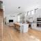 Extra Spacious 4 Bed / 4.5 Bath Music Row Home - Nashville