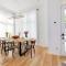 Extra Spacious 4 Bed / 4.5 Bath Music Row Home - Nashville