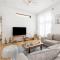 Extra Spacious 4 Bed / 4.5 Bath Music Row Home - Nashville