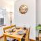 Comfortable 3 Bedroom Gem with 2 Bathrooms Perfect for Groups Comfortable 3 Bedroom Gem with 2 Bathrooms Perfect for Groups
