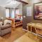 Scenic View Lodge - Entire Property