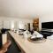 The Edgewater Suites - RIVERSIDE