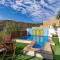 Private family cottage with pool - Rubite