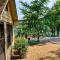 #06 - Lakeview Two Bedroom Cottage-Pet Friendly