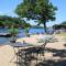 #07 - Lakeview One Bedroom Cottage-Pet Friendly