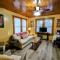 #07 - Lakeview One Bedroom Cottage-Pet Friendly