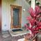 Private Ohana on the lush Hamakua coast with AC