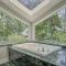 Woodlands Contemporary 4BR3Bath with heated Pool and Spa