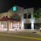 Quality Inn and Conference Center Greeley Downtown - Ґрілі