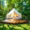 Nakatumble - Luxury Sustainable Villa with Farm