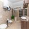 Cozy Apartment In Kastel Novi
