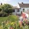 2 Bed stylish village retreat in Braunton