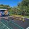 Pass the Keys Comfortable 2 Bed Riverside Chalet near Snowdonia