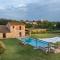 Il Conte, Traditional Tuscany 3 bedrooms Luxury Farmhouse Villa with Private Pool and SPA in Orentano