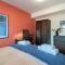 Shorefront Apartment - Sea View with 3 Bedrooms
