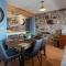 Shorefront Apartment - Sea View with 3 Bedrooms