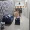 Penginapan Lamban Queens Kamar Double Bed Standar Room