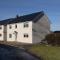 Family Country Cottage with Stunning Mountain View sleeps 12 - Myddfai