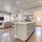 Modern Home Less Than 1 Mi to Dwtn San Antonio and Riverwalk - 圣安东尼奥
